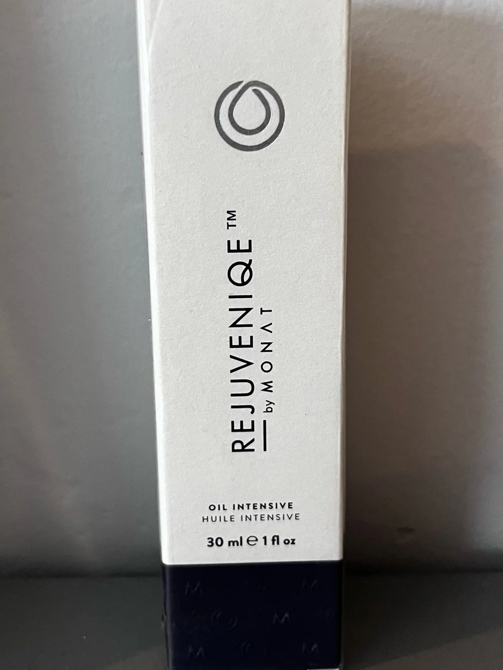 Monet Rejuveniqe Oil Intensive